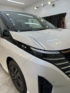 群馬県伊勢崎市で新車ニッサンセレナ
ガラスコーティング施工後