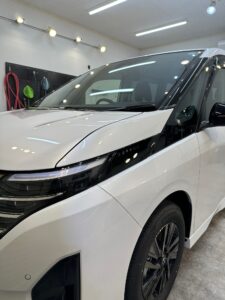 群馬県伊勢崎市で新車ニッサンセレナ
ガラスコーティング施工後