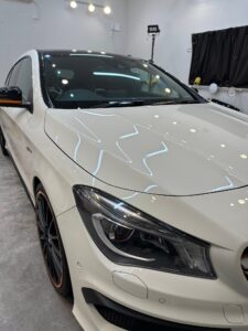 群馬県高崎市より
群馬県伊勢崎市でメルセデスベンツAMGCLA45シューティングブレイクセラミックコーティング施工後