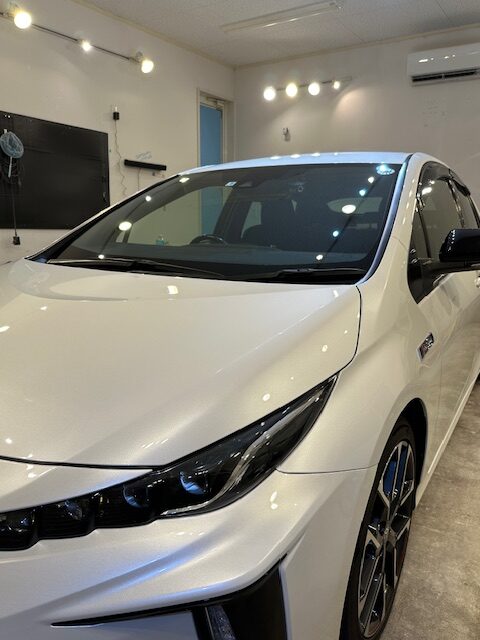 群馬県伊勢崎市より 伊勢崎市でトヨタ プリウスPHV GRスポーツ ネオガイアセラミック塗料コーティングコーティング施工後