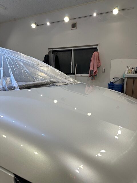 群馬県伊勢崎市
トヨタカローラツーリング
セラミックコーティング施工研磨後
