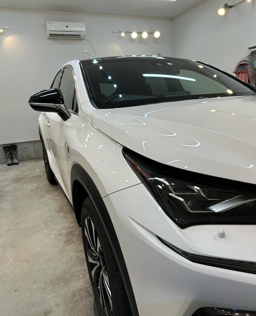 レクサス NX 施工事例 使用過程車の研磨とセラミックコーティング ガラス撥水加工群馬県伊勢崎市 群馬県前橋市 コーティング専門店