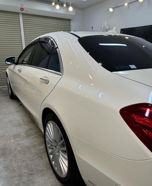 群馬県伊勢崎市
群馬県前橋市
メルセデス・ベンツ
W222　Sクラス
研磨　セラミックコーティング施工後の艶