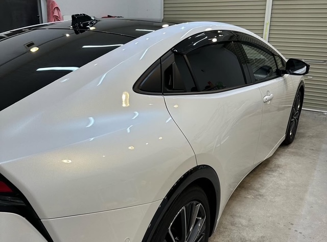 トヨタ 60プリウス
1工程研磨+ネオガイアセラミック塗料コーティン施工
群馬県伊勢崎市　AutoCleanBase