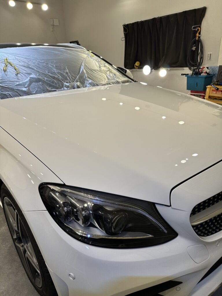 メルセデスベンツCクラスワゴン
1工程研磨後