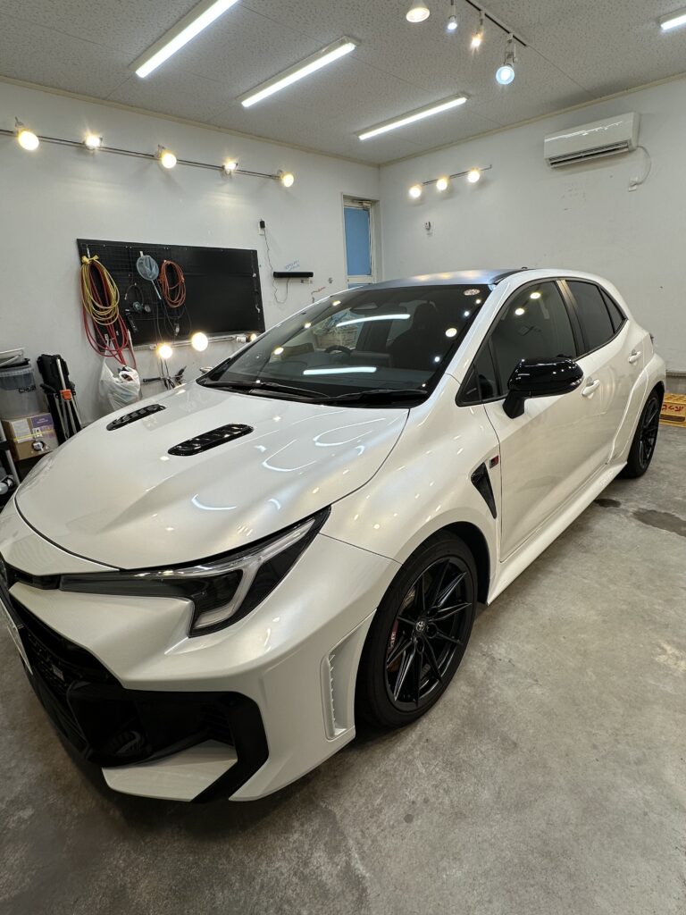 TOYOTA GRカローラ
セラミックコーティング施工後