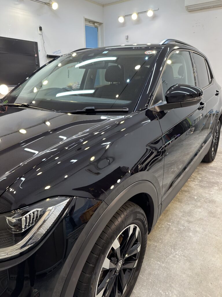 フォルクスワーゲン　T-CROSS 1工程研磨・ガラスコーティング施工