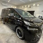 群馬県伊勢崎市 TOYOTA 30系ヴェルファイア 中古車 1工程研磨仕上げ施工後のボディ