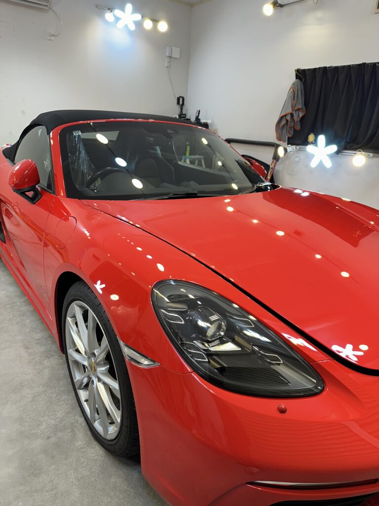群馬県伊勢崎市|ポルシェ718ボクスター(赤)のガラスコーティング施工後のボディ
